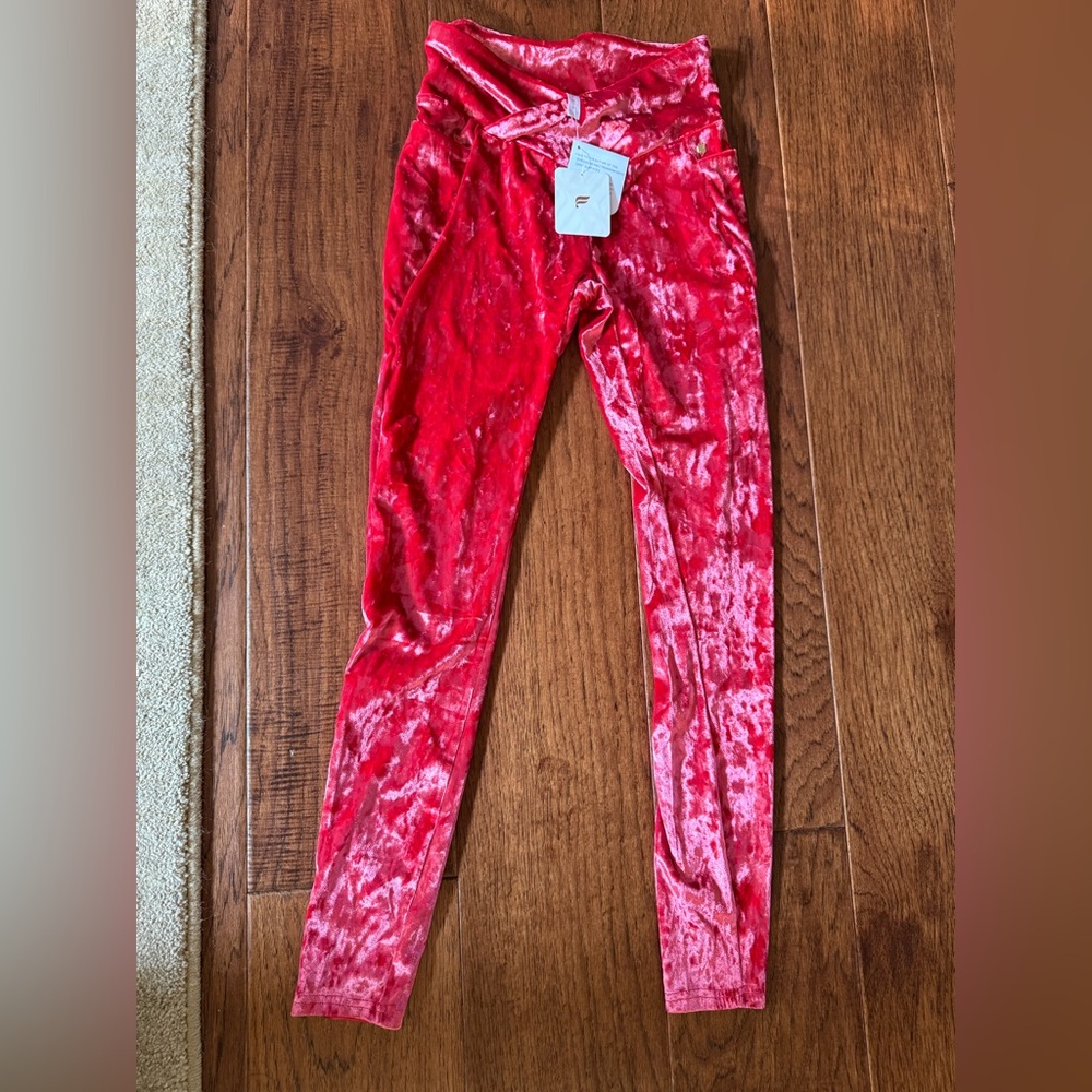 NWT Fabletics Crushed Velour Velvet Leggings